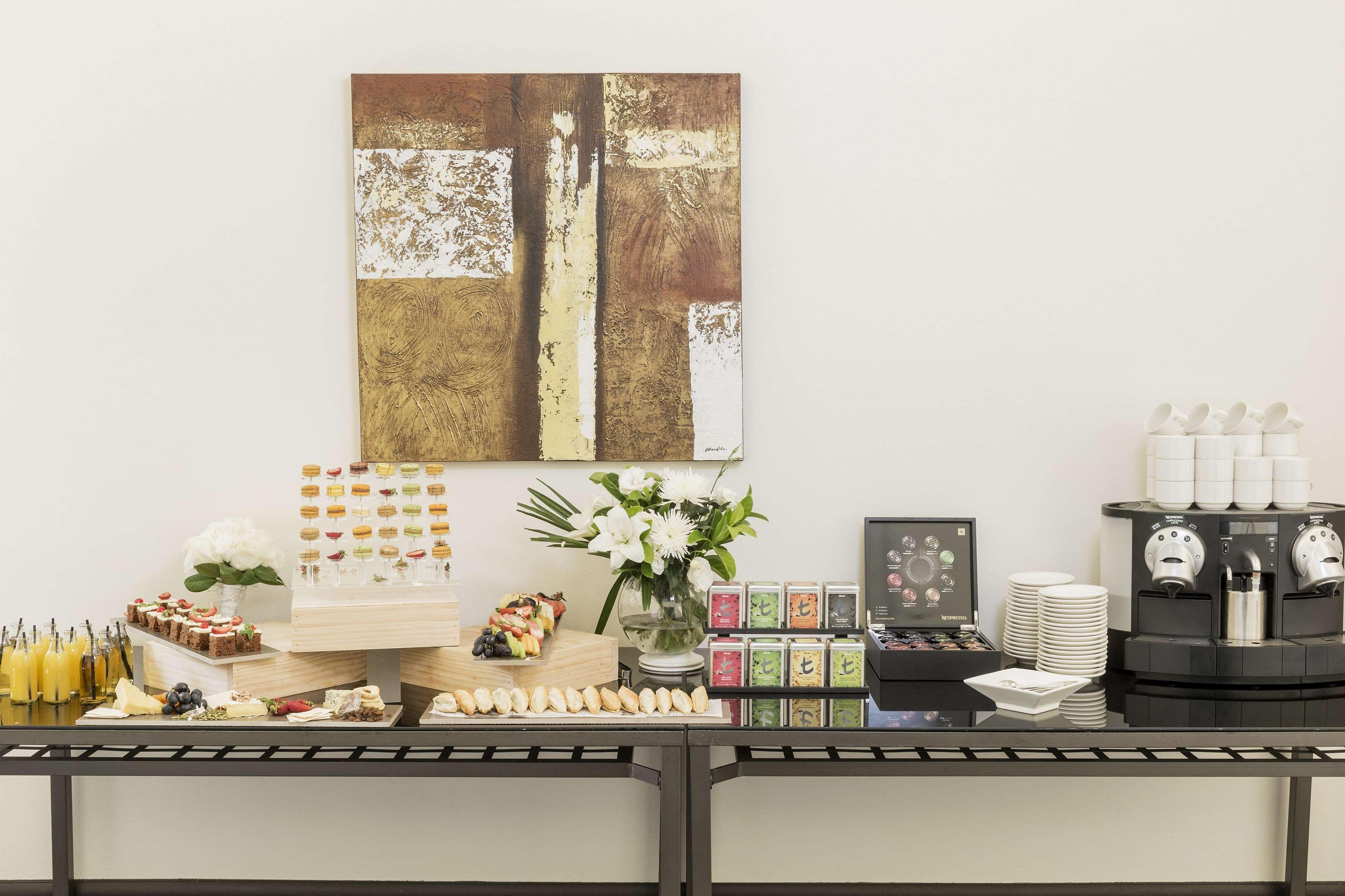 Visy Dior Hotell Baulkham Hills Exteriör bild