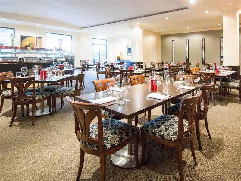 Visy Dior Hotell Baulkham Hills Exteriör bild