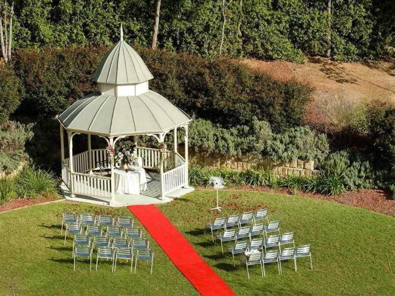 Visy Dior Hotell Baulkham Hills Exteriör bild